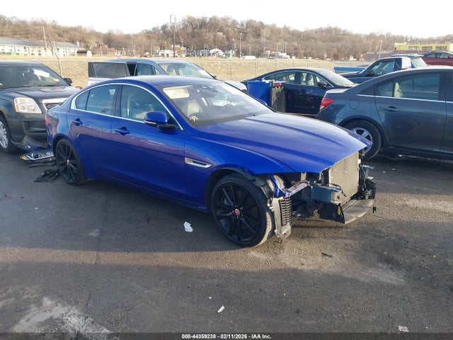 2017 JAGUAR XE SAJAK4BVXHA963932 Photo 0