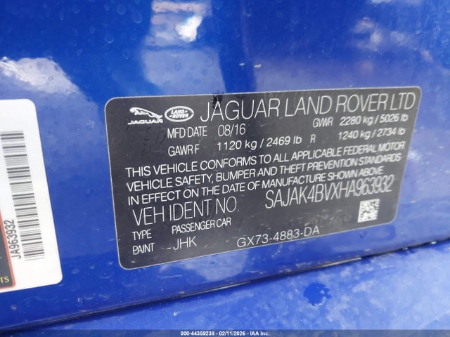 2017 JAGUAR XE SAJAK4BVXHA963932 Photo 8