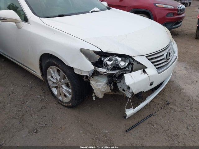 2010 Lexus Es 350 მანქანა იყიდება აუქციონზე, vin: JTHBK1EG4A2384979, აუქციონის ნომერი: 44359260