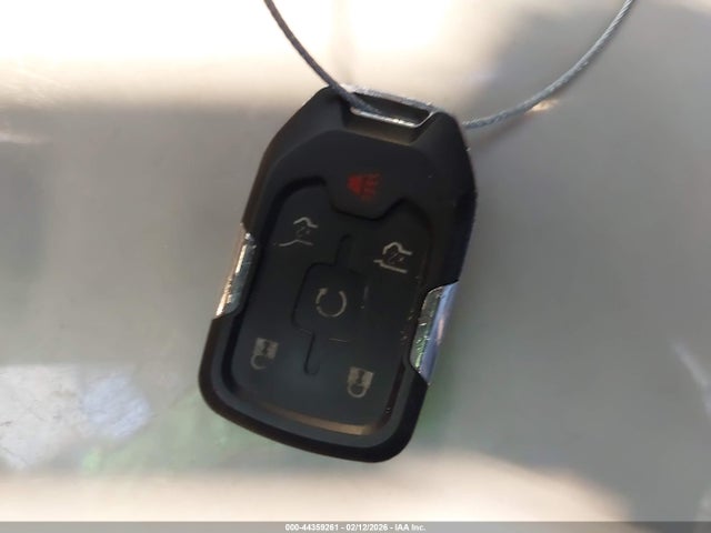 2018 CHEVROLET SUBURBAN 1GNSKJKC2JR260405 Photo 10