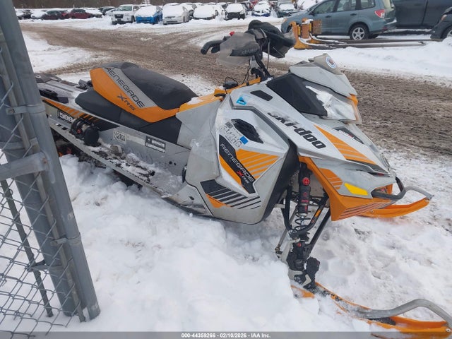 Ski Doo Renegade 800r 2017 2BPSUMHD3HV000028 Image 12