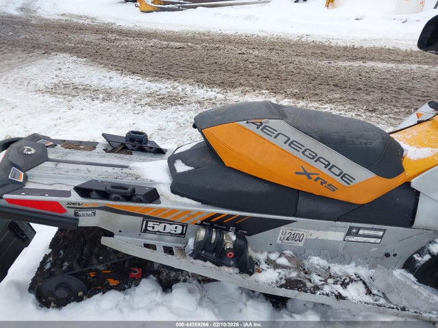 Ski Doo Renegade 800r 2017 2BPSUMHD3HV000028 Image 8