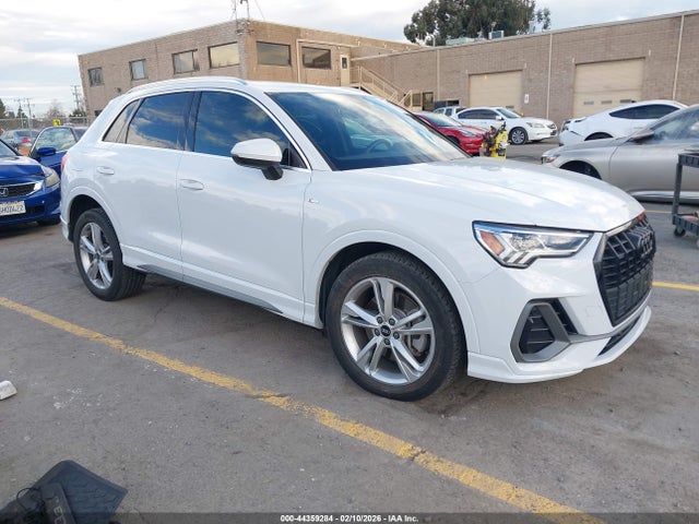 2021 AUDI Q3 WA1EECF34M1133039 Photo 0