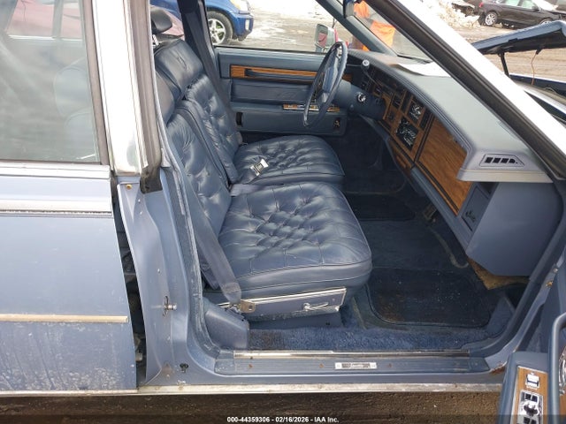 1984 CADILLAC SEVILLE 1G6AS6989EE826093 Photo 4