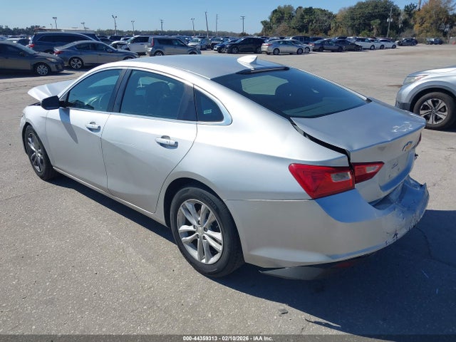 2017 CHEVROLET MALIBU 1G1ZE5ST1HF172794 Photo 2