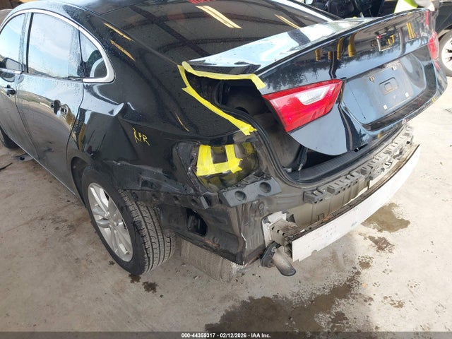 1G1ZE5ST4HF184440 Chevrolet MALIBU 1LT