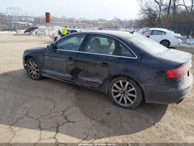 2013 AUDI A4 WAUKFAFL1DN044402 Photo 2