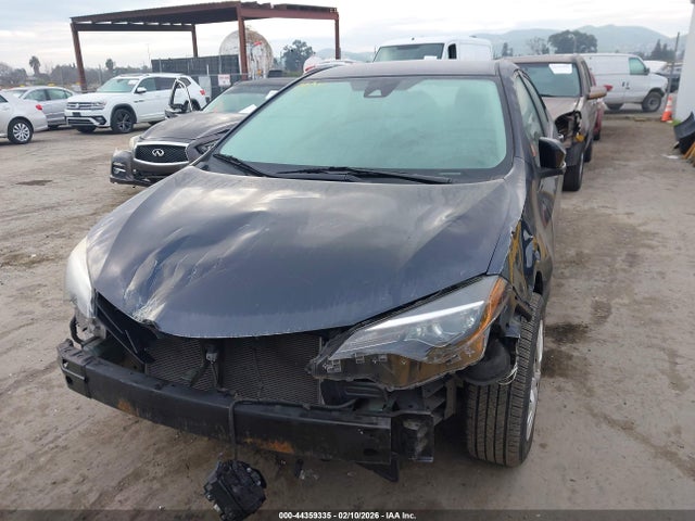 5YFBURHE0KP868168 Toyota COROLLA LE