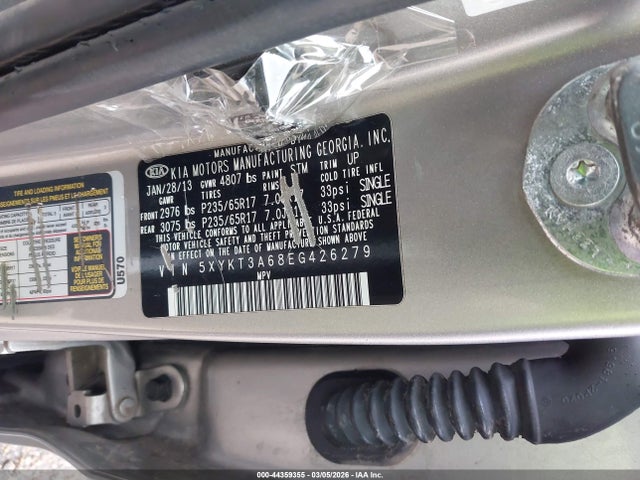 5XYKT3A68EG426279 KIA SORENTO LX