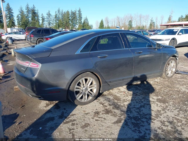 3LN6L2G98GR621588 Lincoln MKZ