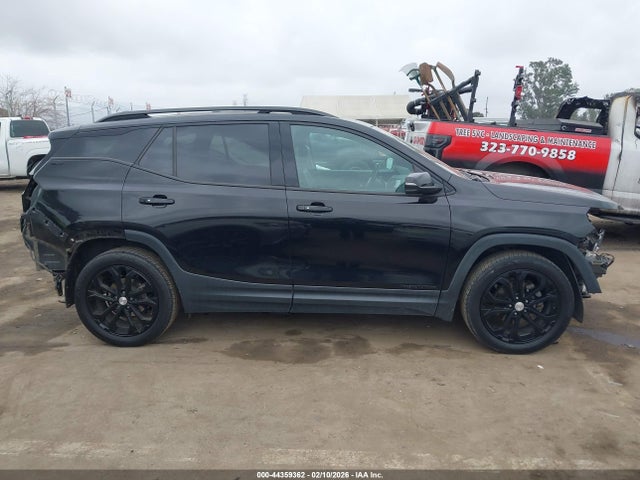 3GKALPEV4KL375327 GMC Terrain Slt