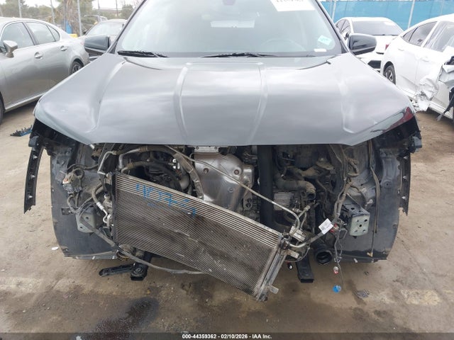 3GKALPEV4KL375327 GMC Terrain Slt