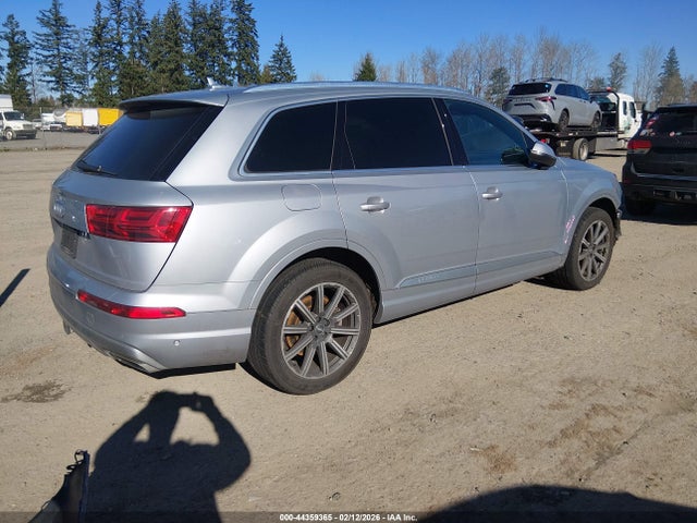 2019 AUDI Q7 WA1VAAF71KD015707 Photo 3