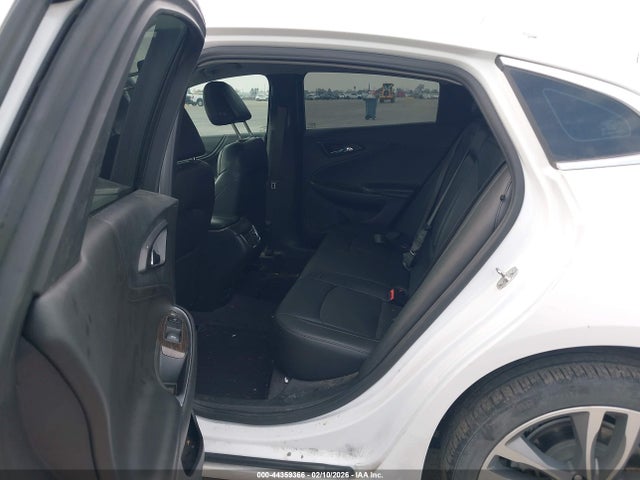 1G1ZE5SX4LF019046 Chevrolet Malibu Fwd Premier