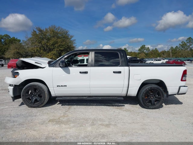 Продажа на аукционе авто 2023 Ram 1500 Big Horn  4x2 5'7 Box, vin: 1C6RREFT8PN585992, номер лота: 44359391