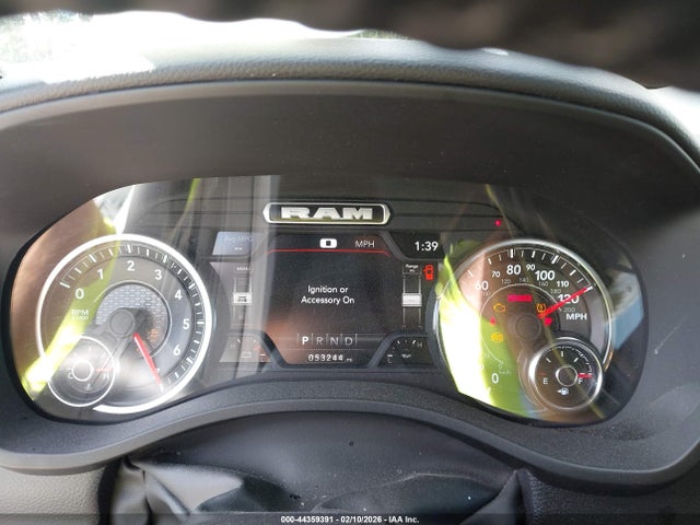 Продажа на аукционе авто 2023 Ram 1500 Big Horn  4x2 5'7 Box, vin: 1C6RREFT8PN585992, номер лота: 44359391