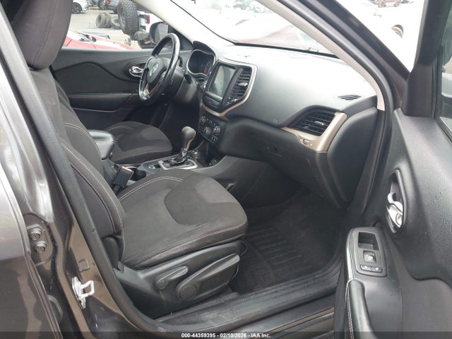 Jeep Cherokee Latitude 2015 1C4PJMCS2FW527690 Image 5