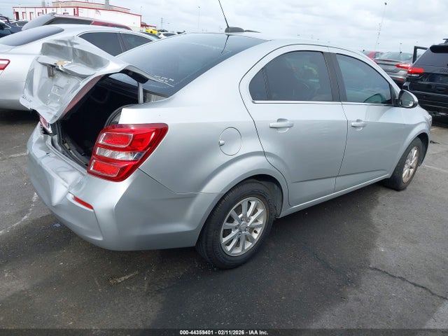 1G1JD5SH3H4127525 Chevrolet Sonic Lt Auto