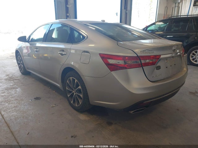 2018 TOYOTA AVALON 4T1BK1EB8JU282137 Photo 2