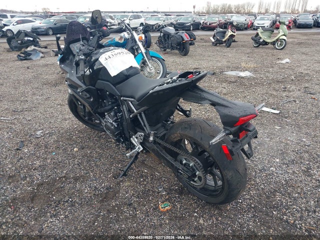 Suzuki Gsx800 F 2025 JS1EM13B6S7101027 Image 3