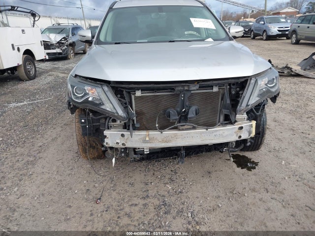 5N1DR2MN6HC659831 Nissan Pathfinder Sv