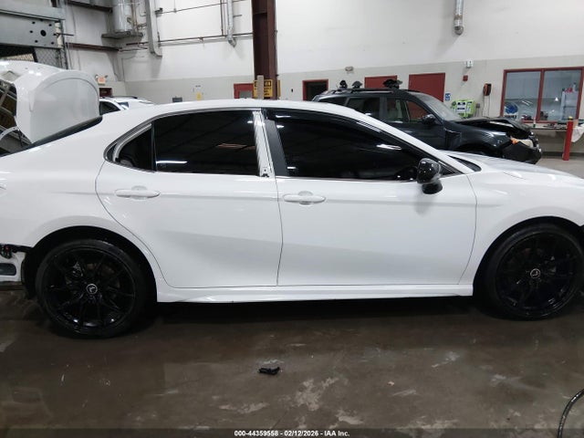 4T1G11BK2PU074633 Toyota Camry Se Awd