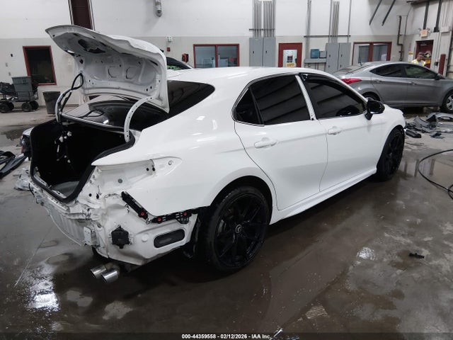 4T1G11BK2PU074633 Toyota Camry Se Awd