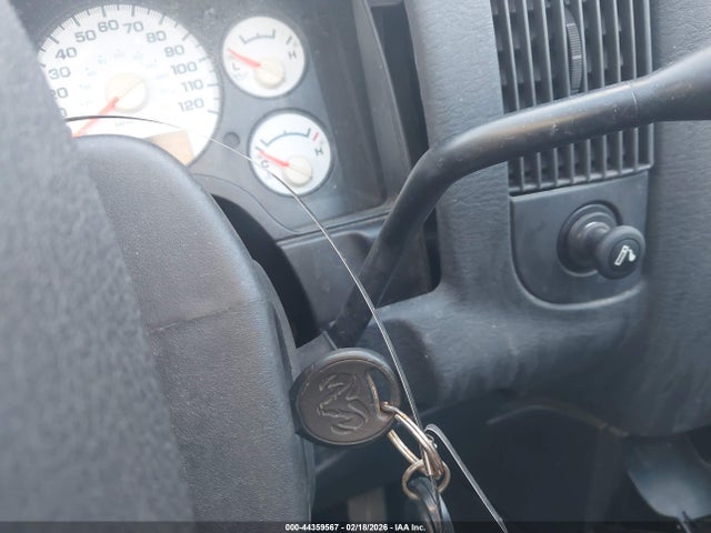 44359567 :رقم المزاد ، 1D7HU18D85S124507 vin ، 2005 Dodge Ram 1500 Slt/laramie مزاد بيع
