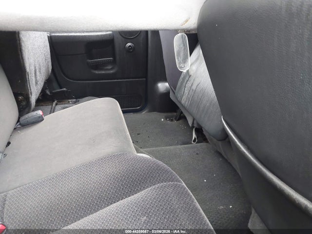 44359567 :رقم المزاد ، 1D7HU18D85S124507 vin ، 2005 Dodge Ram 1500 Slt/laramie مزاد بيع