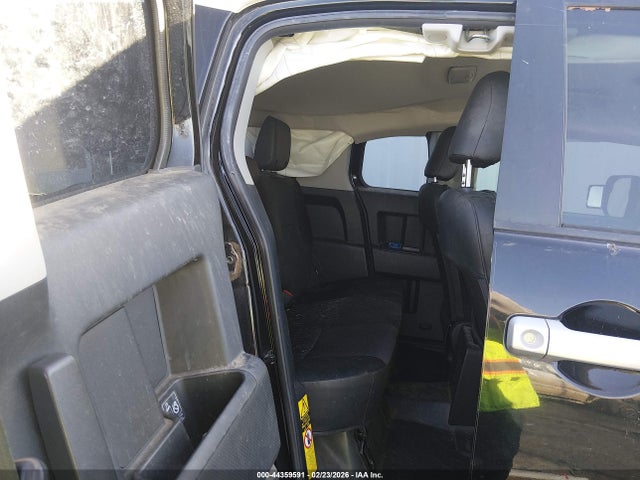 2014 TOYOTA FJ CRUISER JTEBU4BF5EK199690 Photo 7