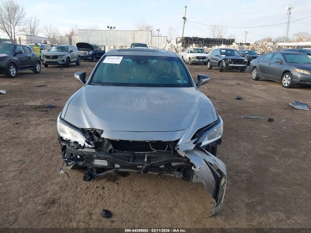 Lexus ES 350 2020 58ADZ1B14LU055121 Image 13
