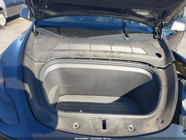 Продаж на аукціоні авто 2024 Tesla Model Y Long Range Dual Motor All-wheel Drive, vin: 7SAYGAEE4RF029320, номер лоту: 44359597