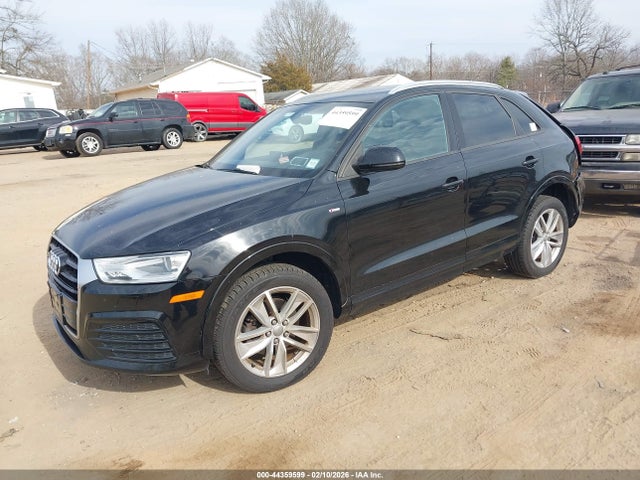 2018 AUDI Q3 WA1ECCFS0JR031649 Photo 1
