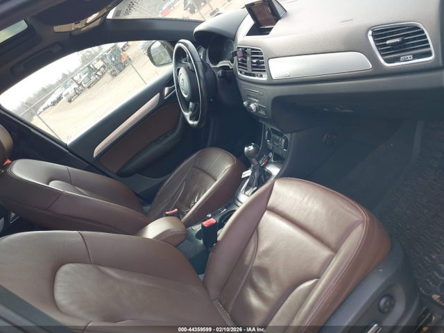 2018 AUDI Q3 WA1ECCFS0JR031649 Photo 4