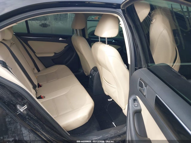 Aukcja sprzedaży 2017 Volkswagen Jetta 1.8t Sel, vin: 3VWL17AJXHM225820, numer aukcji: 44359604