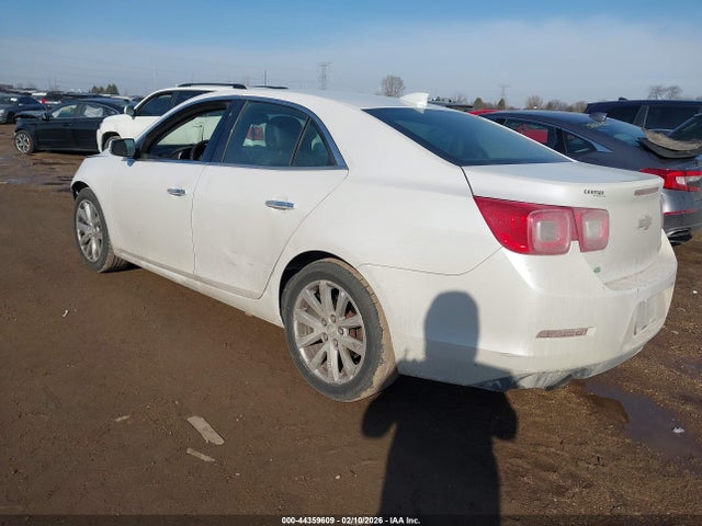 2016 CHEVROLET MALIBU LIMITED 1G11E5SA4GF131330 Photo 2