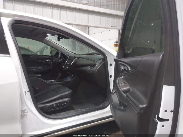 Chevrolet MALIBU LT 2018 1G1ZD5ST2JF205343 Image 5