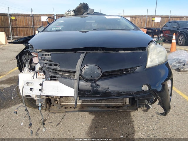 Toyota Prius Two 2014 JTDKN3DU9E1738549 Image 11