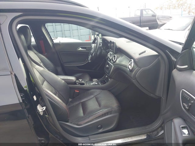 2015 MERCEDES-BENZ GLA 45 AMG WDDTG5CBXFJ061769 Photo 4