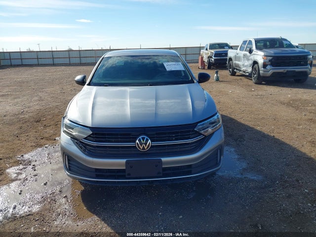 3VWBM7BU8NM034582 Volkswagen Jetta 1.5t Sport
