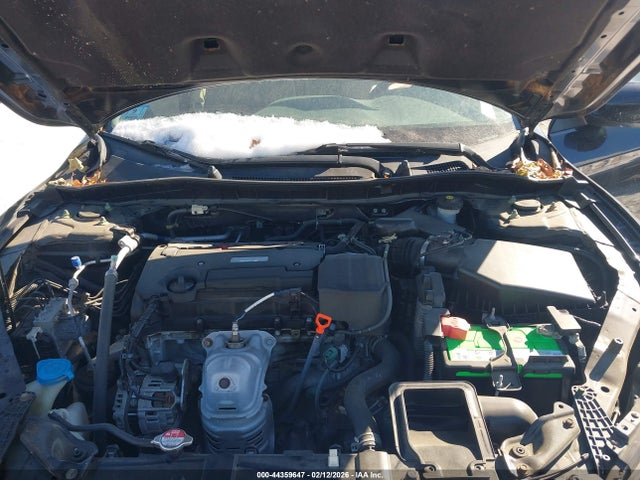 1HGCR2F30HA208418 Honda ACCORD LX