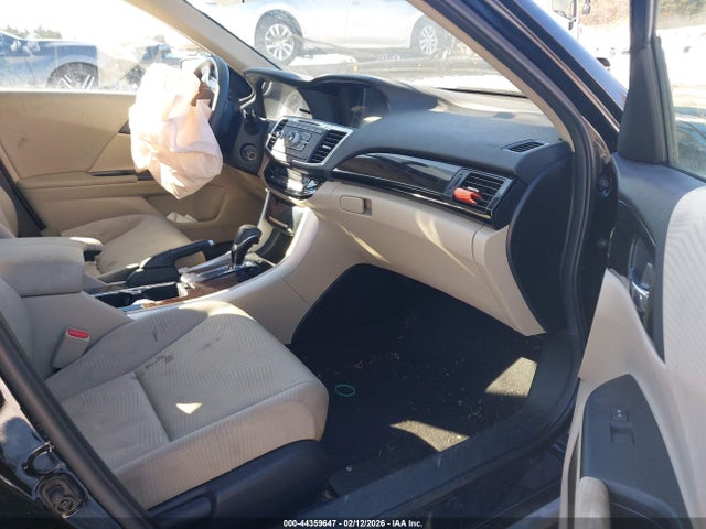 1HGCR2F30HA208418 Honda ACCORD LX