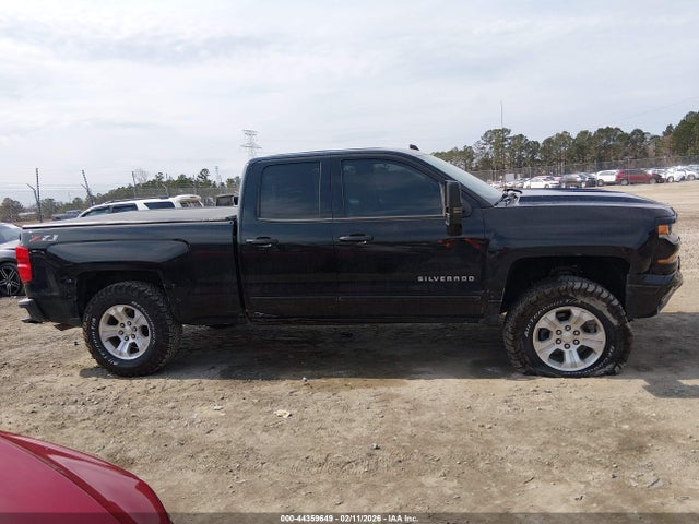 1GCVKRECXJZ327882 Chevrolet Silverado 1500 2lt