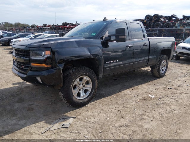 1GCVKRECXJZ327882 Chevrolet Silverado 1500 2lt