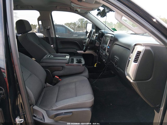 1GCVKRECXJZ327882 Chevrolet Silverado 1500 2lt