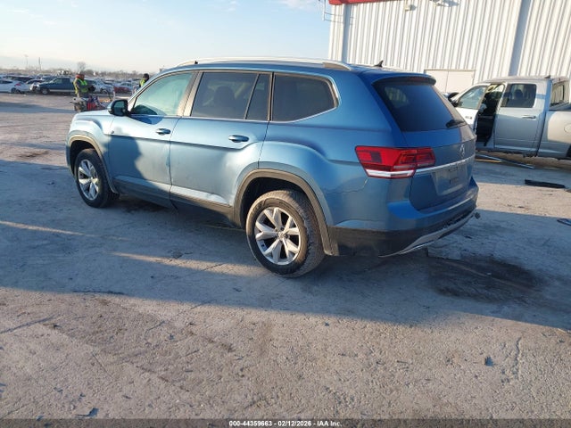2019 VOLKSWAGEN ATLAS 1V2AP2CA9KC590053 Photo 2