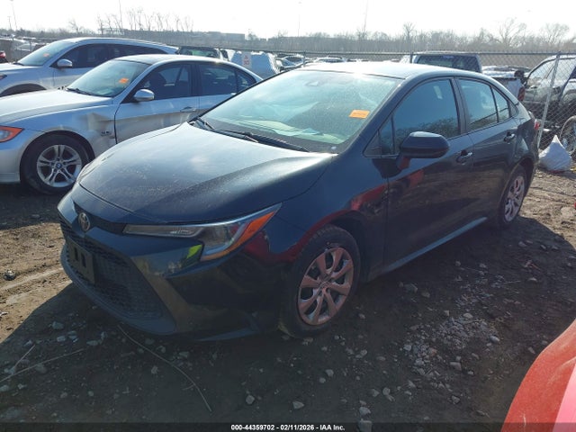 Toyota COROLLA LE 2021 5YFEPMAE0MP209608 Image 2