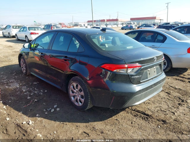Toyota COROLLA LE 2021 5YFEPMAE0MP209608 Image 3