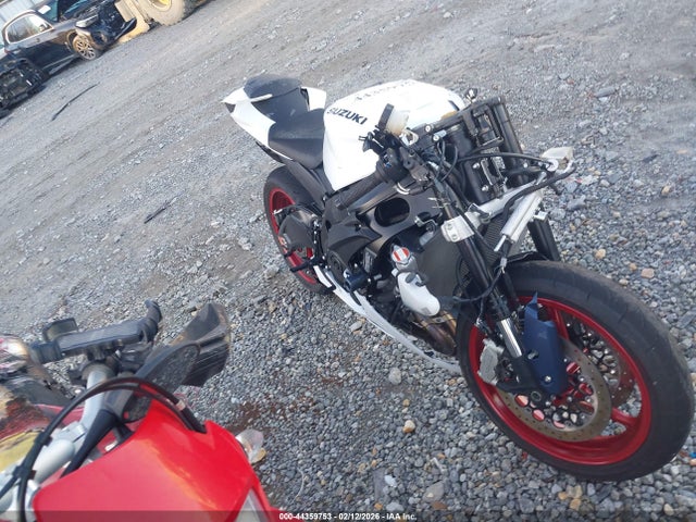 2024 SUZUKI GSX-R600 JS1GN7FA9R7100444