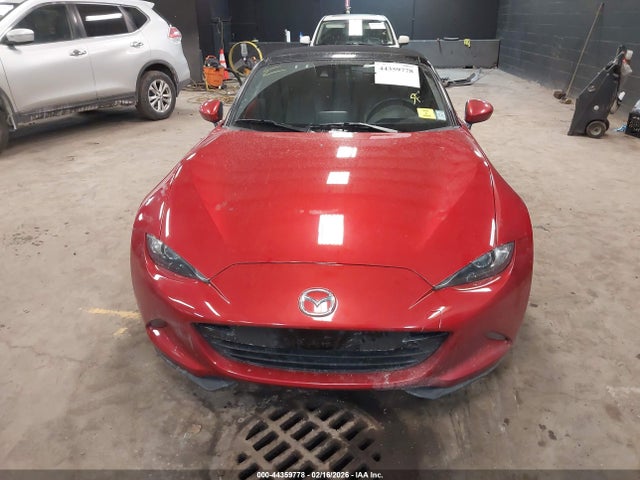 44359778 :رقم المزاد ، JM1NDAD78H0124018 vin ، 2017 Mazda Mx-5 Miata Grand Touring مزاد بيع